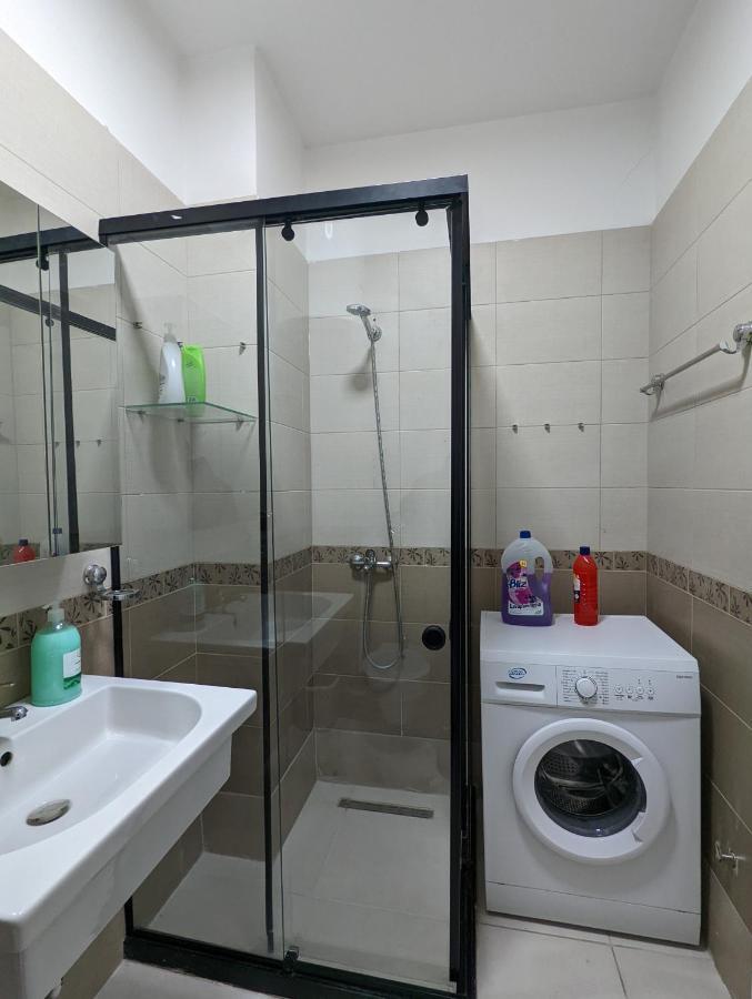 Spiranca Downtown Comfort Appartement Tirana Buitenkant foto