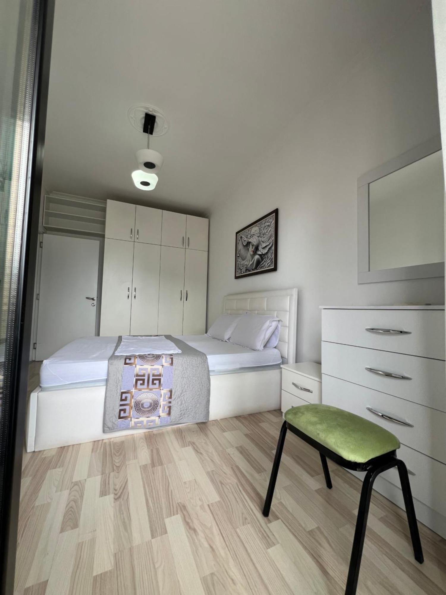 Spiranca Downtown Comfort Appartement Tirana Buitenkant foto